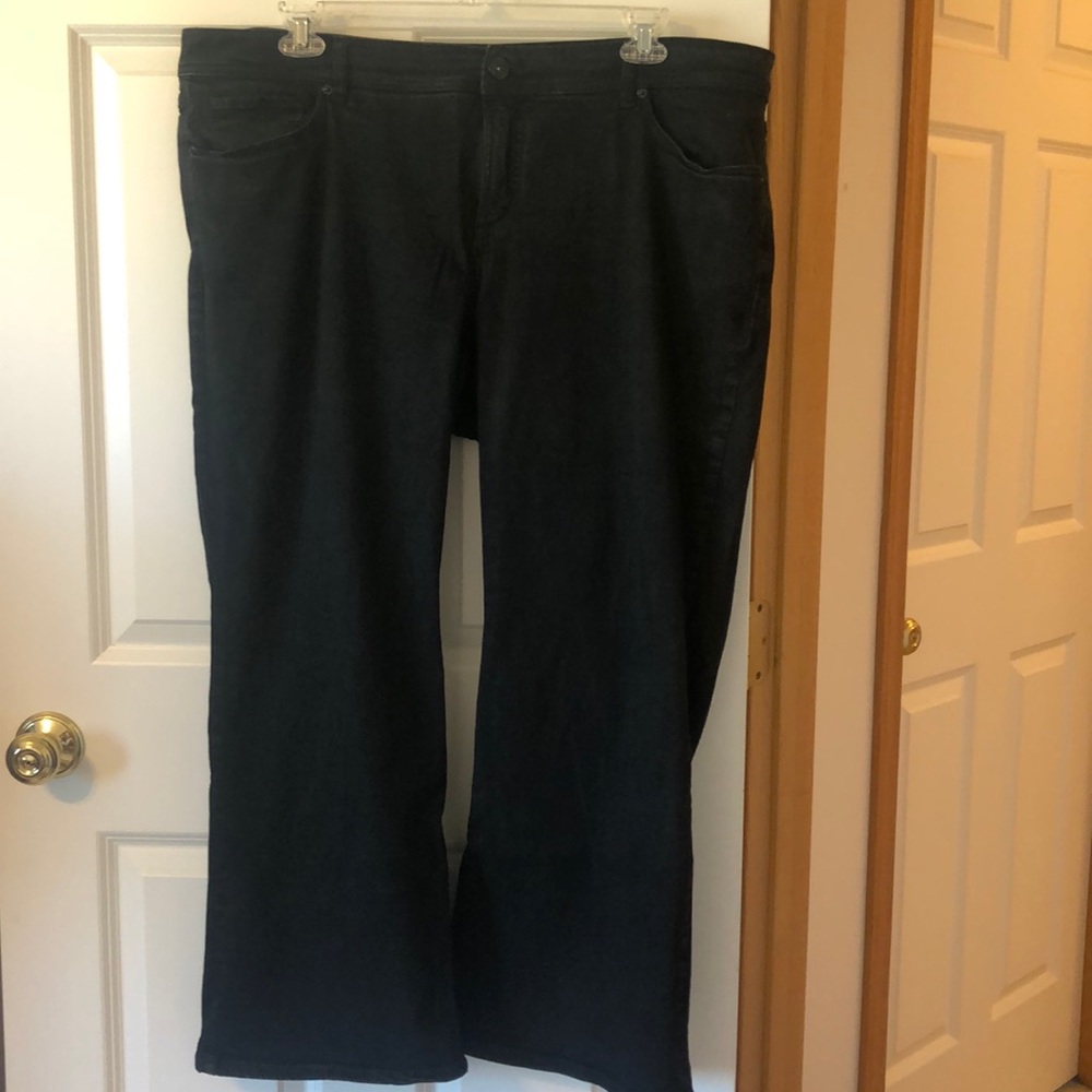 INC Bootcut Jeans. 20WP